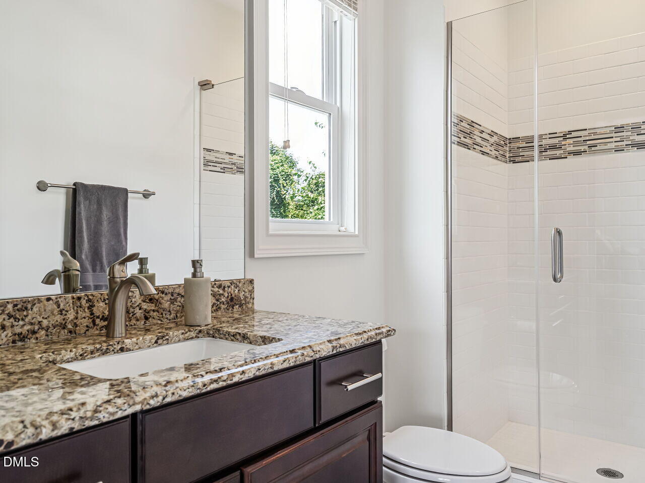 609 New Road Raleigh, NC 27608 - Photo 31 of 54 032-1280x960-bathroom