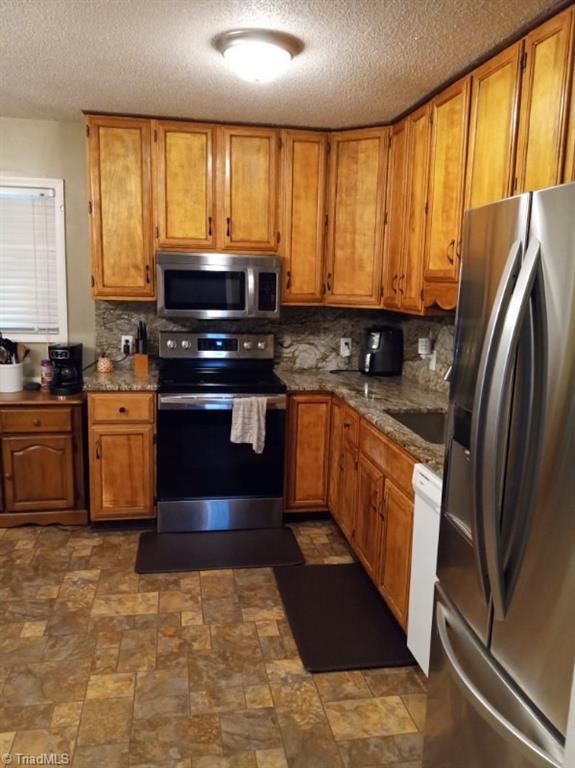 3754 Yellow Banks Road Hays, NC 28635 - Photo 7 of 20 KITCHEN