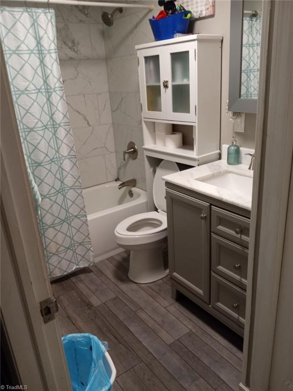 3754 Yellow Banks Road Hays, NC 28635 - Photo 9 of 20 HALL BATH