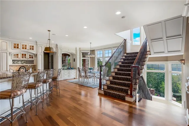 $2,999,950 | 27596 Highland Circle, Olathe, KS 66061