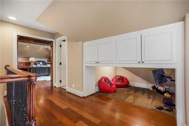 $2,999,950 | 27596 Highland Circle, Olathe, KS 66061