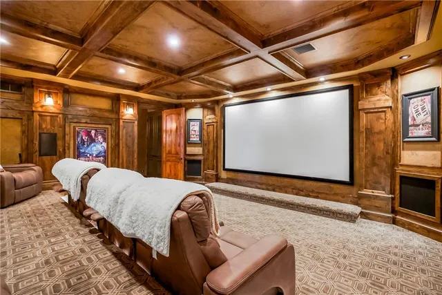 $2,999,950 | 27596 Highland Circle, Olathe, KS 66061