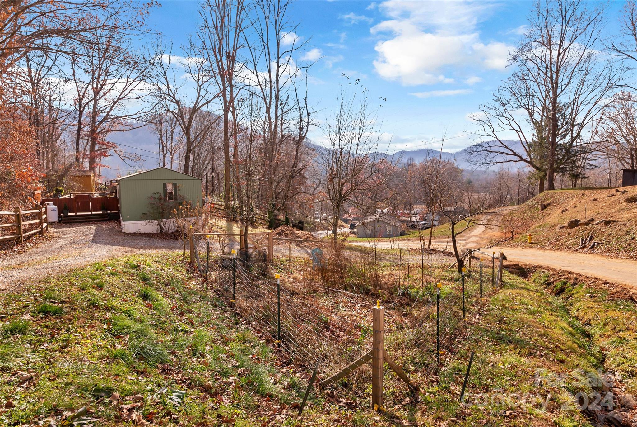 120 Red Road Swannanoa, NC 28778 - Photo 29 of 33 Gallery Image 29