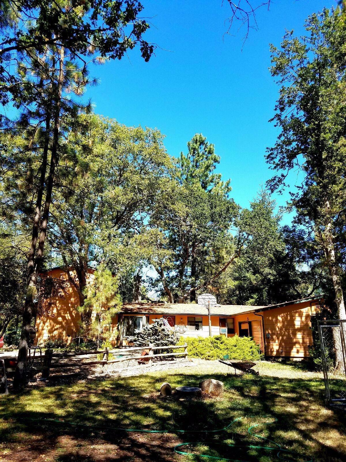 690 Ayres Road Eagle Point, OR 97524 - Photo 2 of 35 Additional Photo