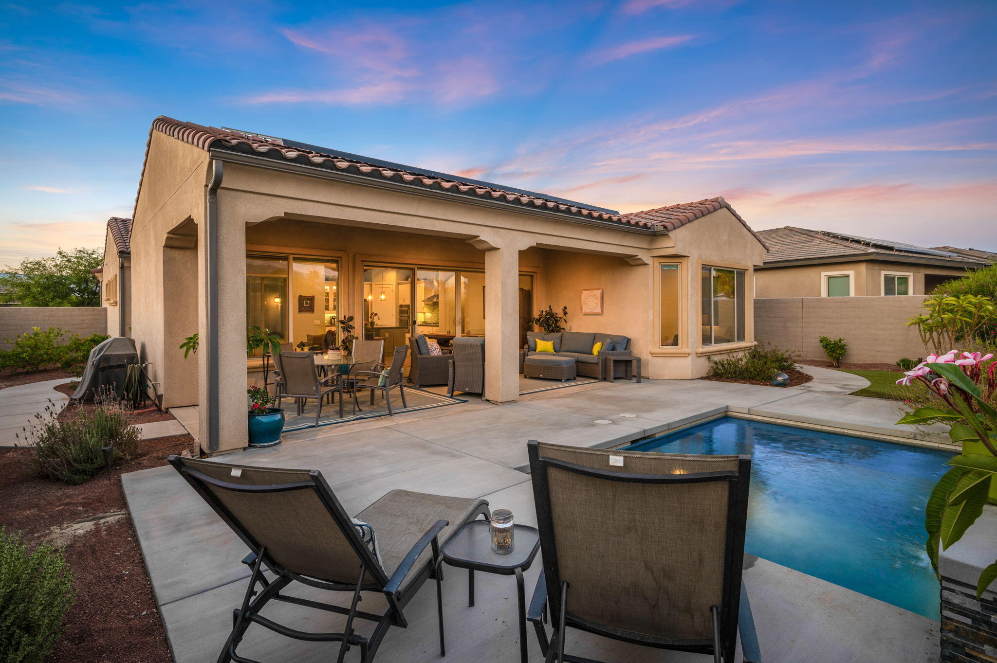 49 Cabernet Rancho Mirage, CA 92270 - Photo 36 of 40 a view of living room and yard
