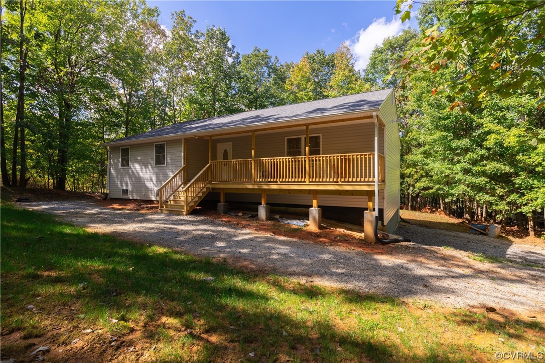 363 Oak Hill Road Prospect, VA 23960 - Photo 26 of 33 a view of a house with a yard