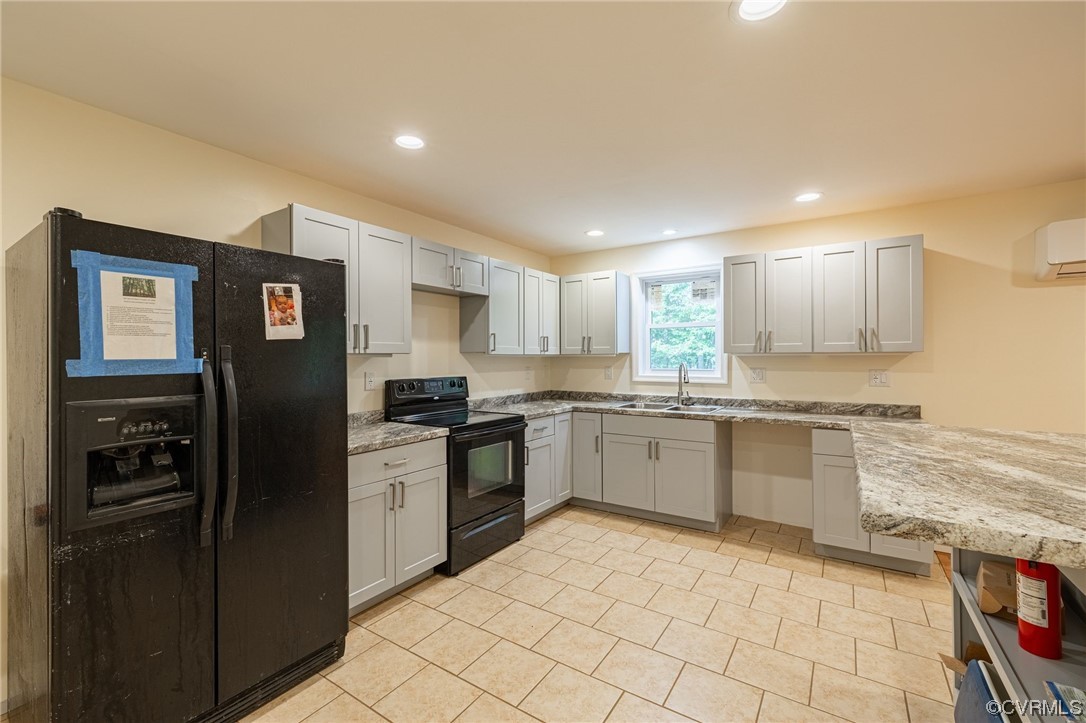 363 Oak Hill Road Prospect, VA 23960 - Photo 8 of 33 a kitchen with stainless steel appliances granite countertop a refrigerator and a stove top oven