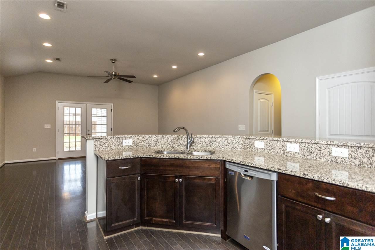 836 Michelle Manor Calera, AL 35040 - Photo 7 of 44