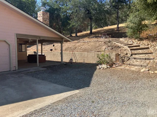 a view of a house with a garage