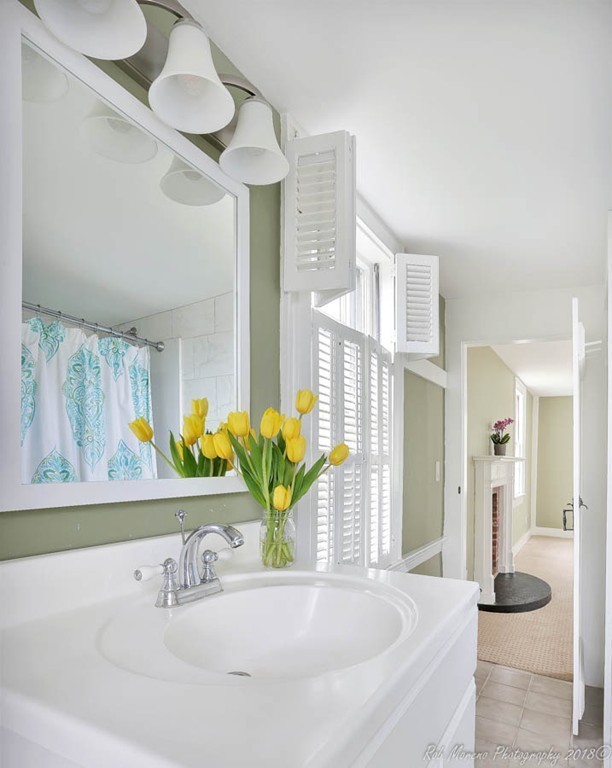 560 Bay Road Hamilton, MA 01982 - Photo 16 of 27