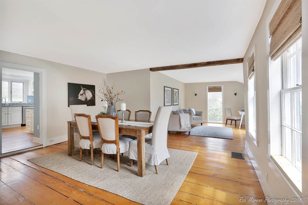 560 Bay Road Hamilton, MA 01982 - Photo 5 of 27