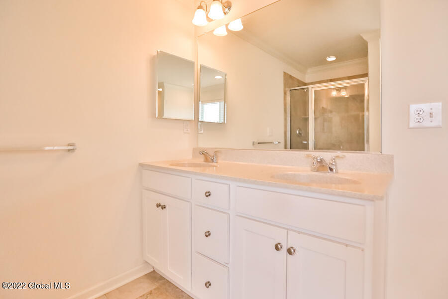 15 Trotter Road Bethlehem, NY 12158 - Photo 26 of 39 15-Trotter-58