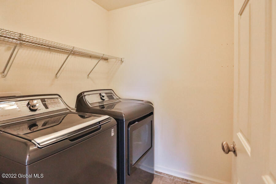 15 Trotter Road Bethlehem, NY 12158 - Photo 33 of 39 15-Trotter-39