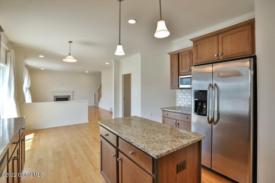 15 Trotter Road Bethlehem, NY 12158 - Photo 10 of 39 15-Trotter-18