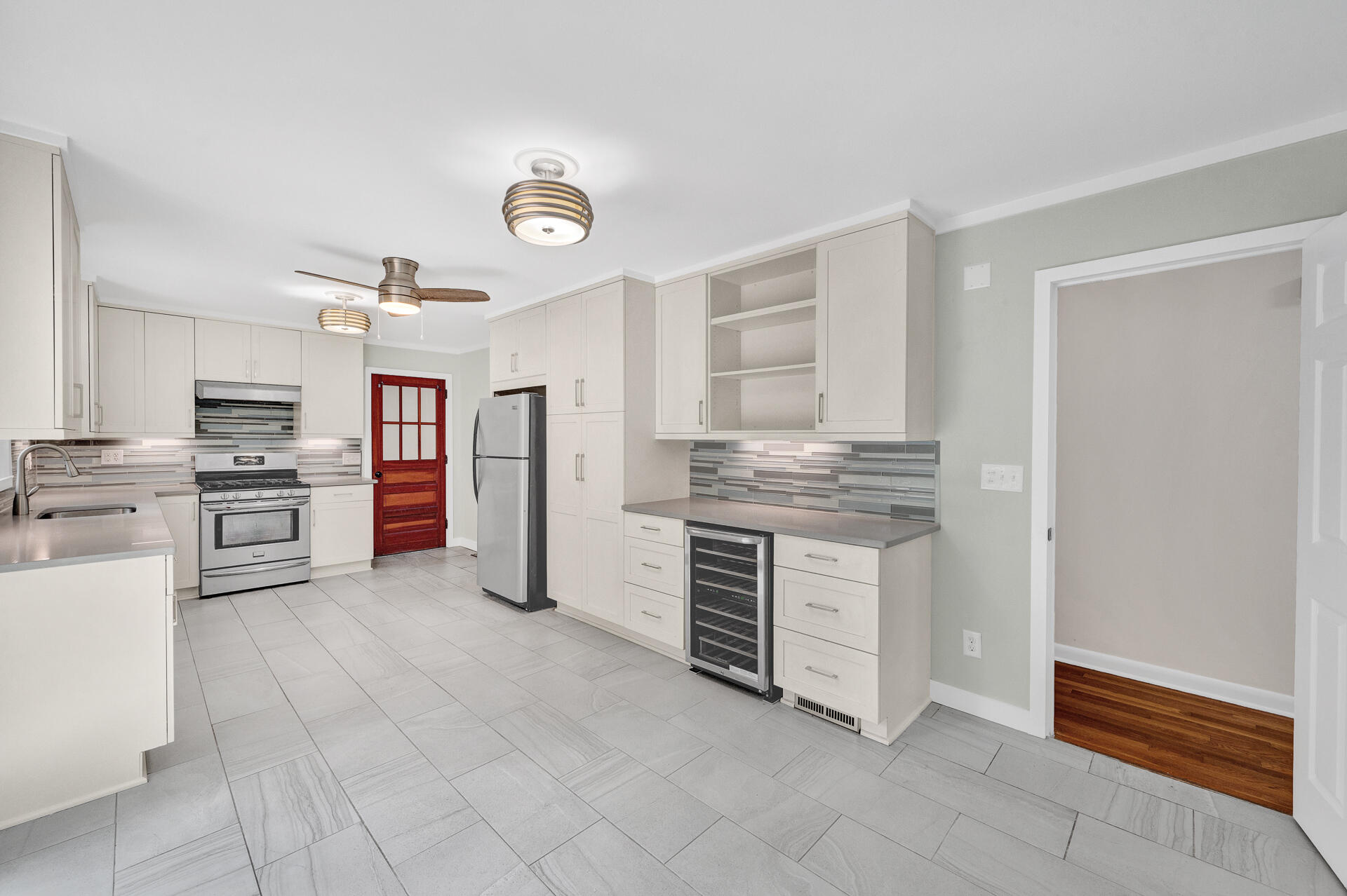 761 Harbor View Road James Island, SC 29412 - Photo 15 of 45 761HarborView-11
