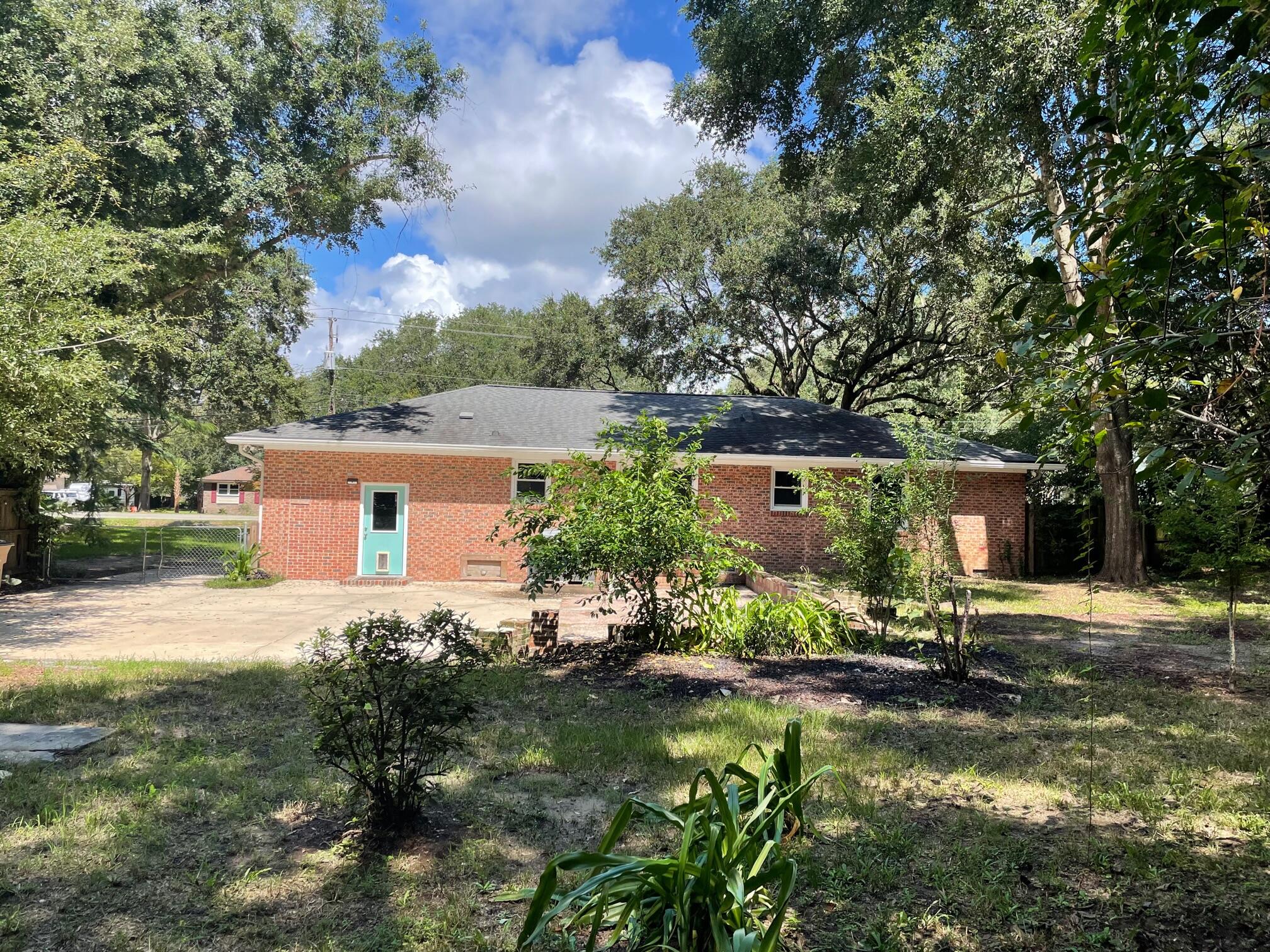 761 Harbor View Road James Island, SC 29412 - Photo 38 of 45 41