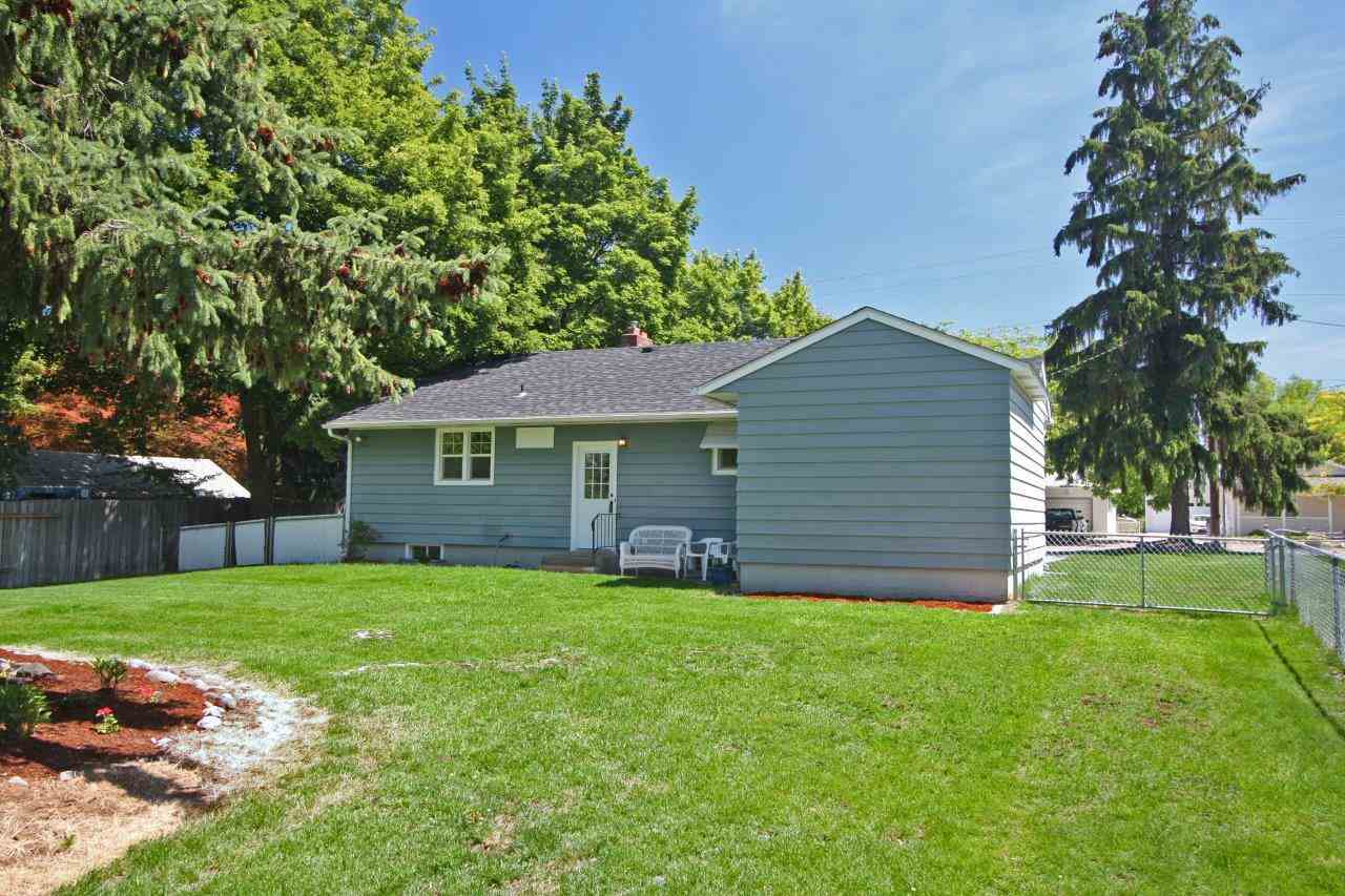 215 North Blake Road Spokane Valley, WA 99216 - Photo 18 of 20