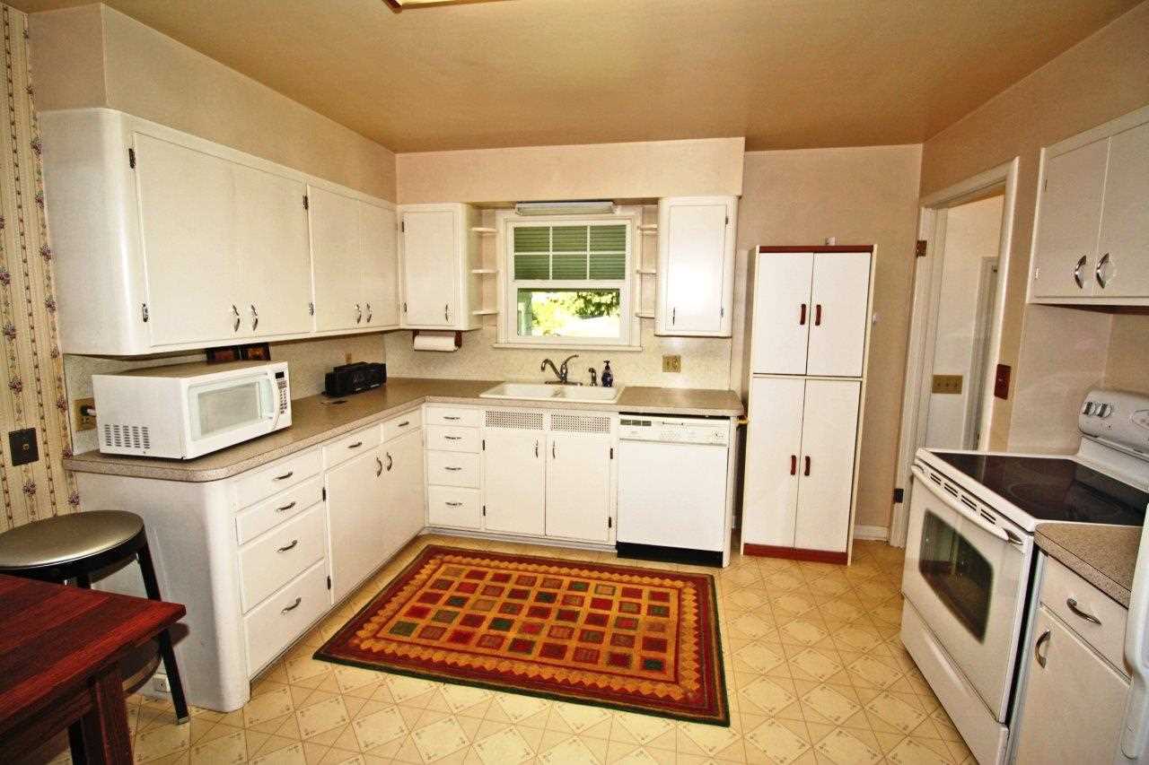 215 North Blake Road Spokane Valley, WA 99216 - Photo 4 of 20