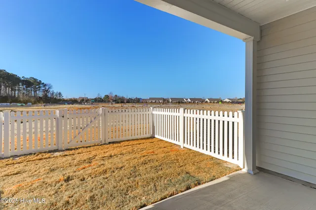 $399,900 | 239 Cline Way, Unit 109 1809 LIVE OAK, Beaufort, NC 28516