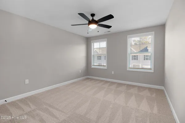 $399,900 | 239 Cline Way, Unit 109 1809 LIVE OAK, Beaufort, NC 28516