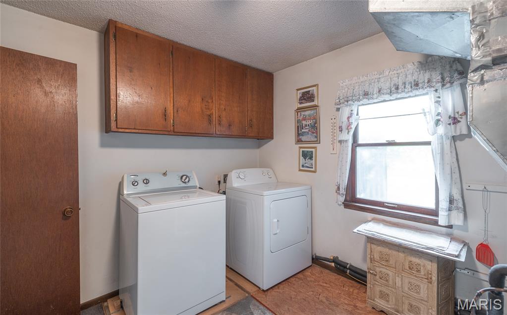 658 Rr 63 Cabool, MO 65689 - Photo 11 of 61