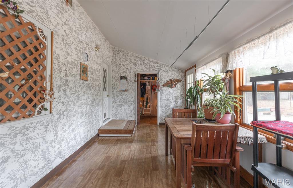 658 Rr 63 Cabool, MO 65689 - Photo 14 of 61