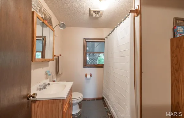 $800,000 | 658 Rr 63, Cabool, MO 65689