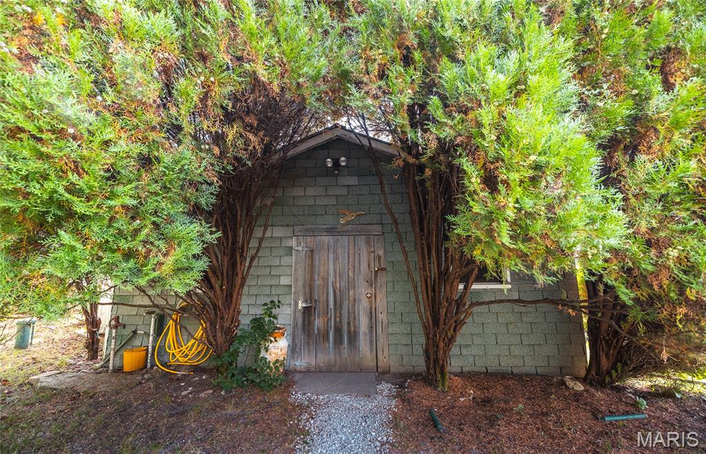 658 Rr 63 Cabool, MO 65689 - Photo 33 of 61