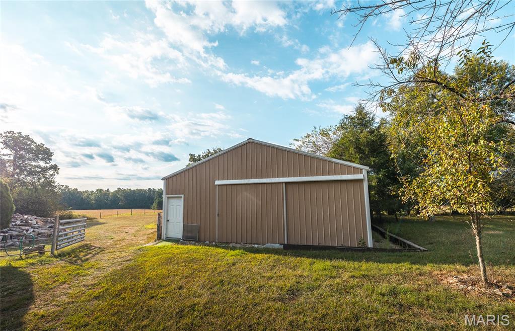 658 Rr 63 Cabool, MO 65689 - Photo 34 of 61