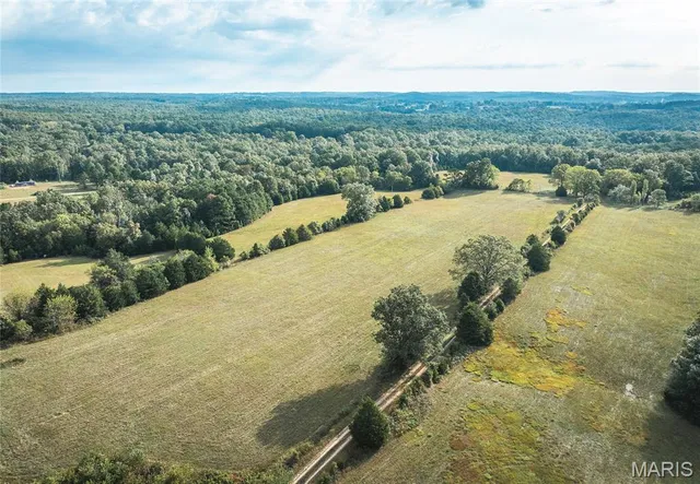 $800,000 | 658 Rr 63, Cabool, MO 65689