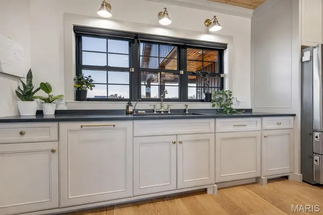 $1,095,000 | 111 Kentucky Derby Drive, Foristell, MO 63348