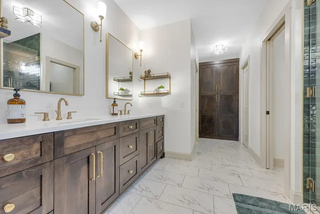 $1,095,000 | 111 Kentucky Derby Drive, Foristell, MO 63348