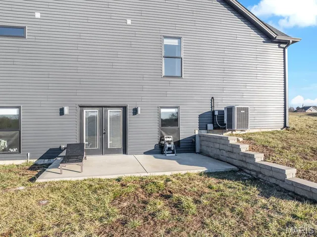 $1,095,000 | 111 Kentucky Derby Drive, Foristell, MO 63348