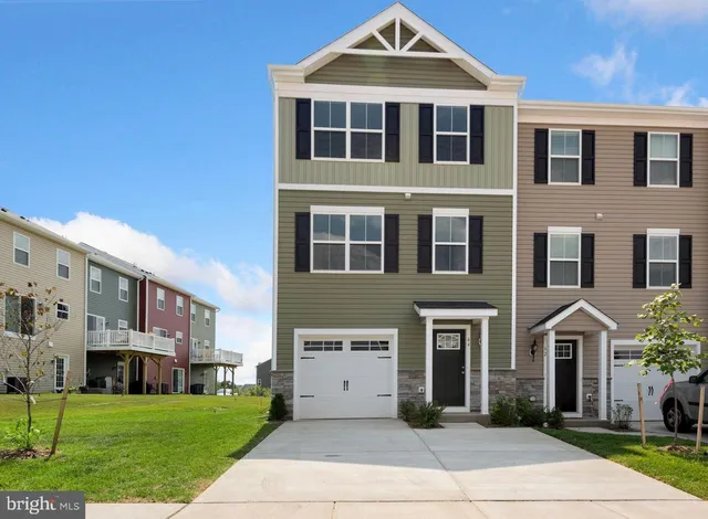 $345,000 | 64 Grant Street, Taneytown, MD 21787