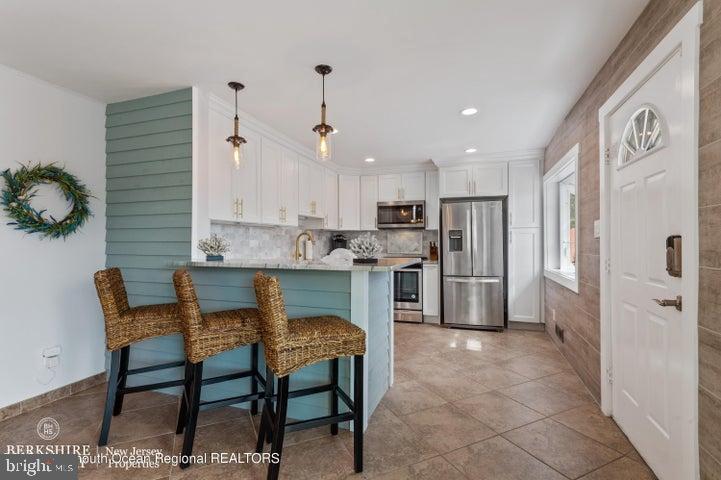 347 Highway 35 Mantoloking, NJ 08738 - Photo 1 of 9 Charming kitchen with modern finishes.