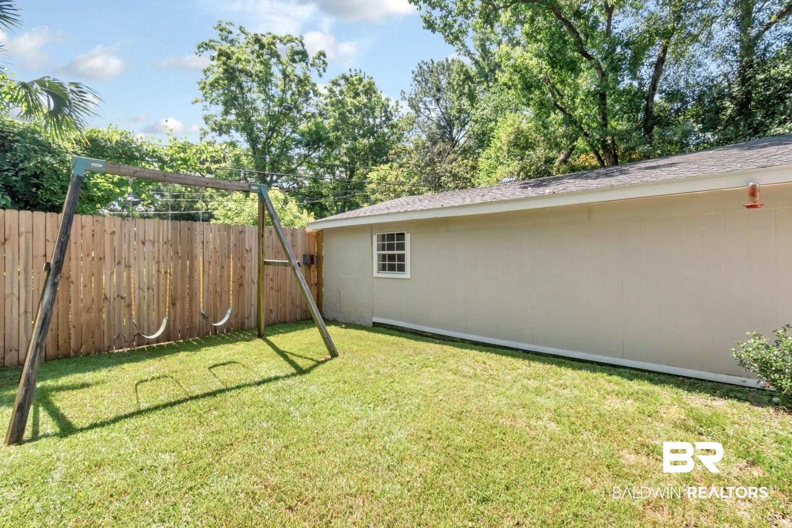 116 Florence Place Mobile, AL 36607 - Photo 33 of 41 View of yard