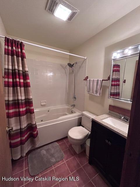 113 Windham Ridge Road Windham, NY 12496 - Photo 20 of 52 a bathroom with a toilet a sink and a bathtub