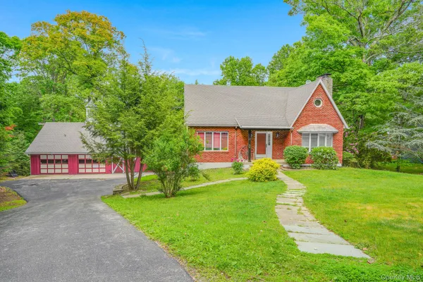 $599,000 | 54 Bowe Lane, LaGrangeville, NY 12540