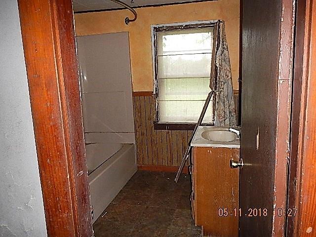 5686 Virginia Road Hermitage, PA 16148 - Photo 7 of 9