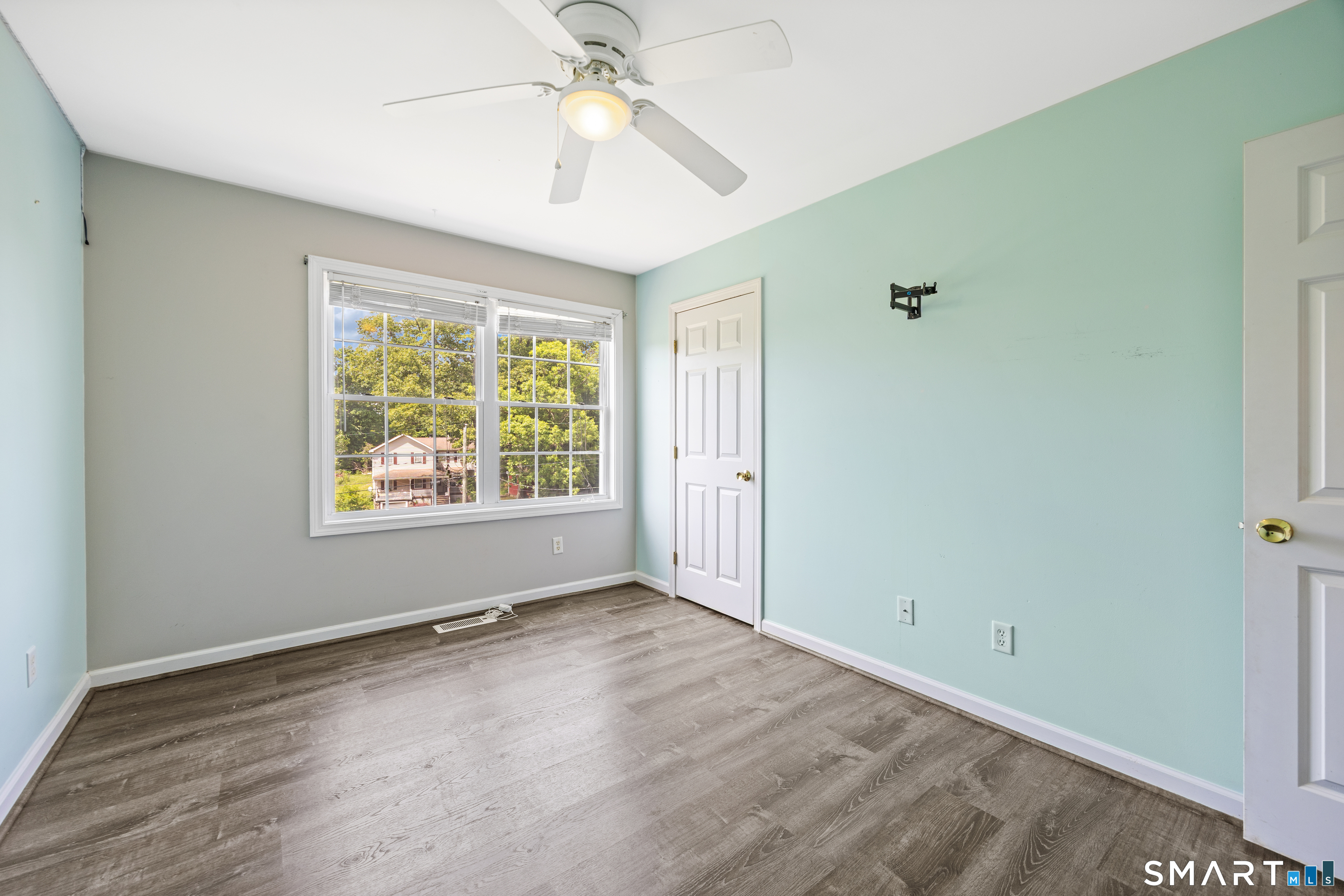 30 Tower Road Bristol, CT 06010 - Photo 12 of 32