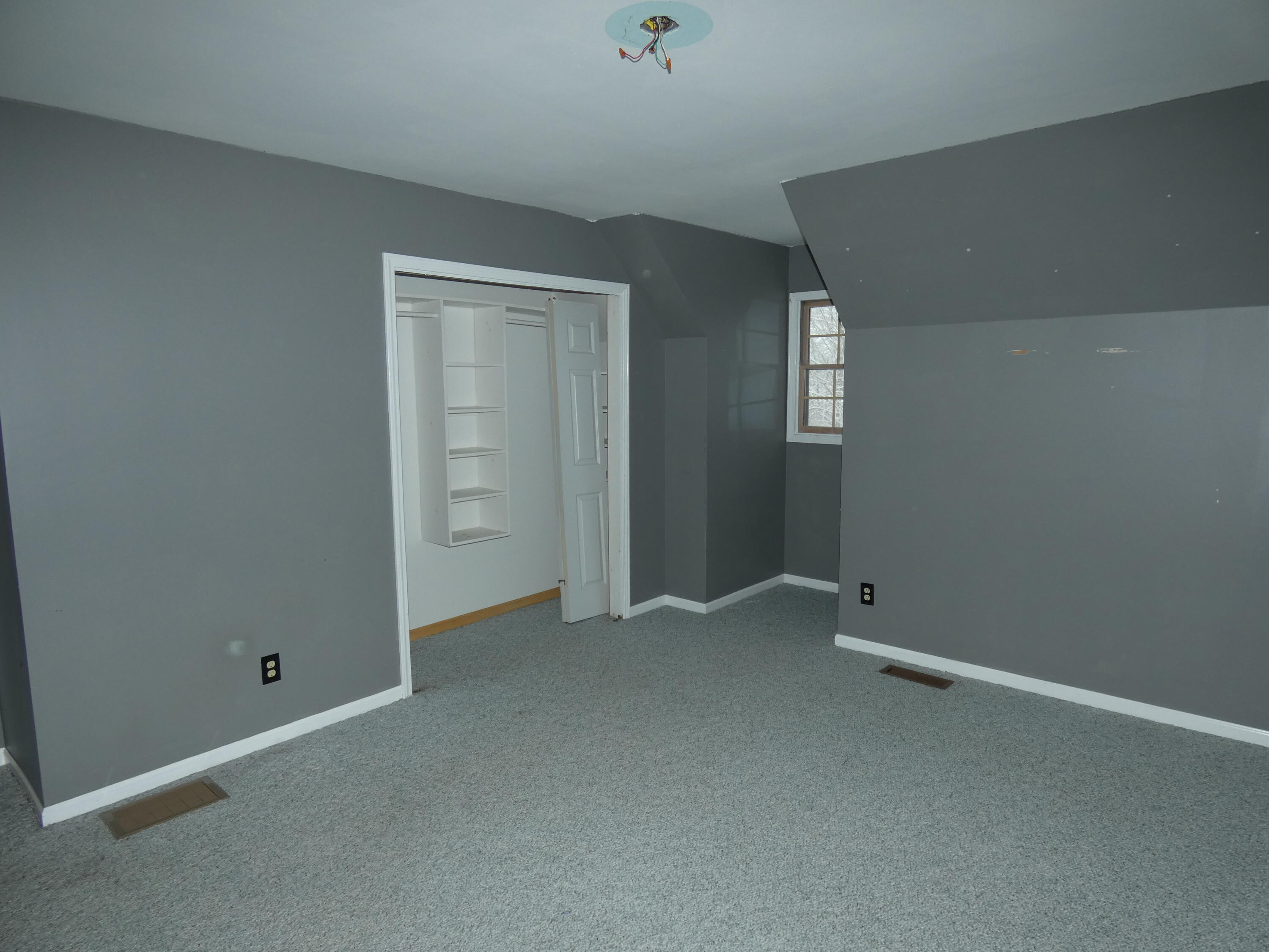 61881 36th Avenue Bangor, MI 49013 - Photo 29 of 37 P1040589