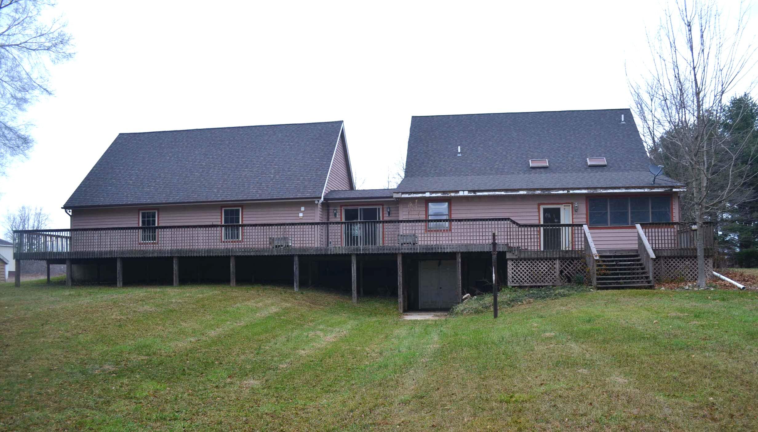 61881 36th Avenue Bangor, MI 49013 - Photo 5 of 37 DSC_0020 - Copy