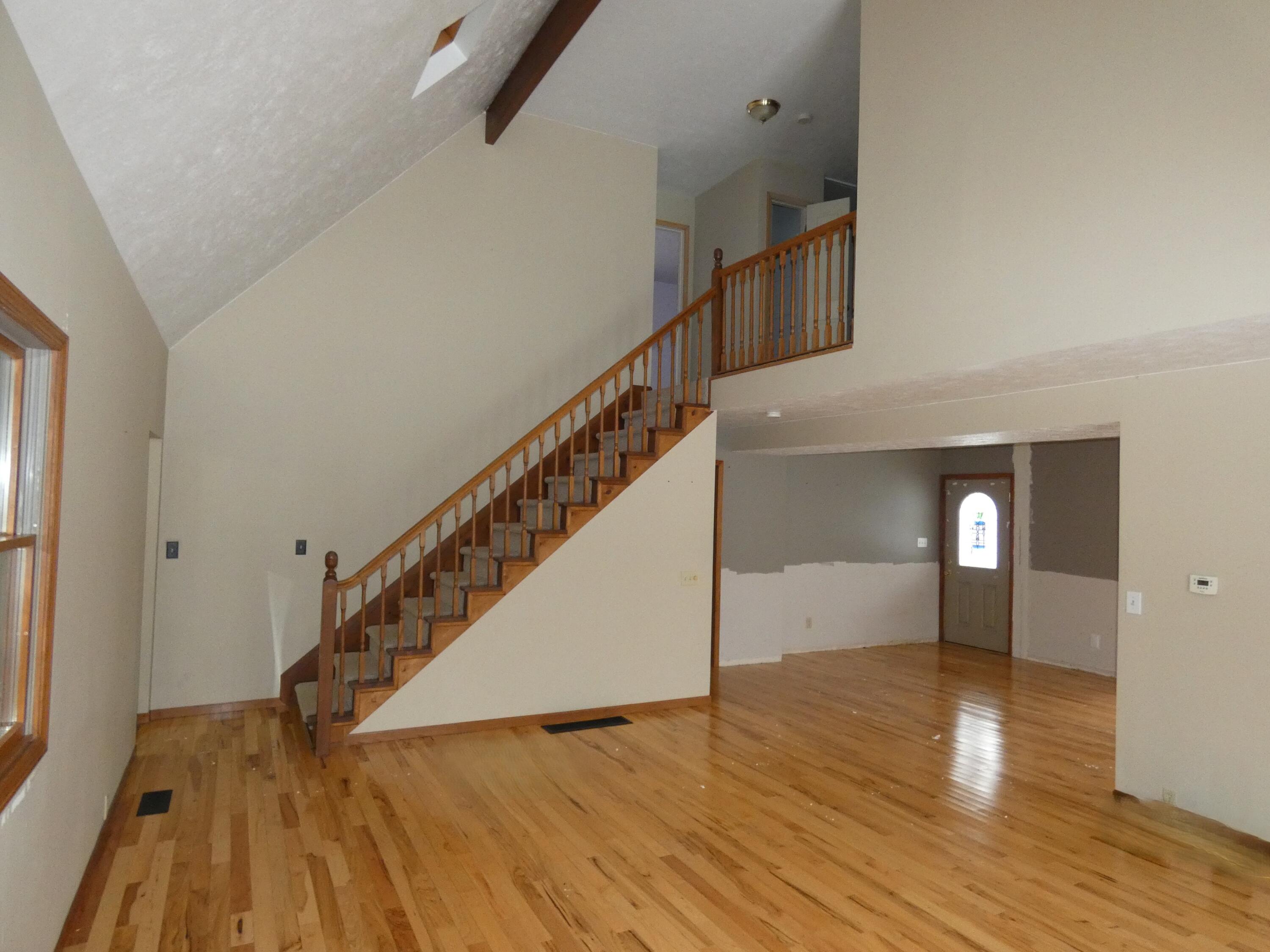 61881 36th Avenue Bangor, MI 49013 - Photo 10 of 37 P1040572