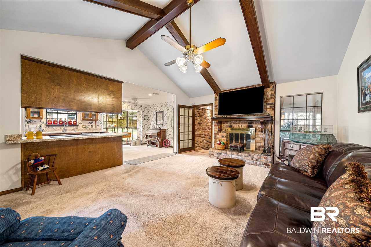 108 Vermell Circle Daphne, AL 36526 - Photo 12 of 38 Living Room