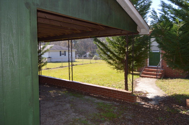 326 Butler Street Edgefield, SC 29824 - Photo 9 of 12