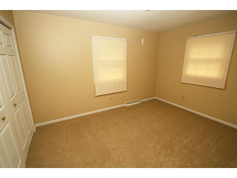 317 Bennington Road Indianapolis, IN 46227 - Photo 13 of 24 Gallery Image 13
