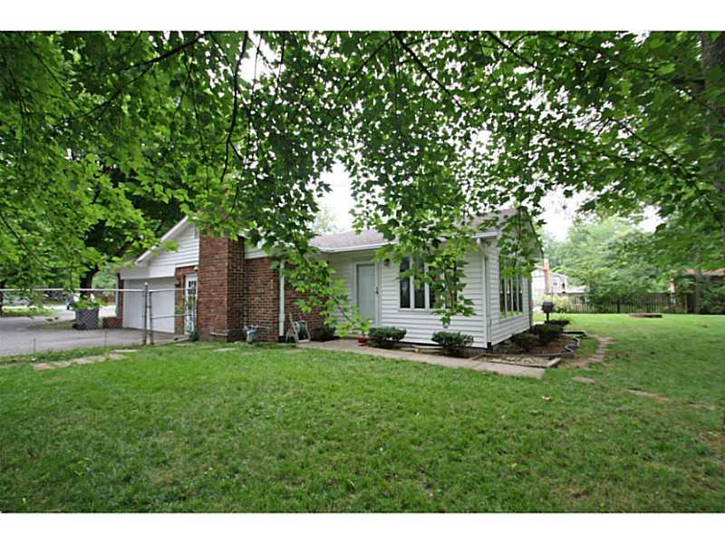 317 Bennington Road Indianapolis, IN 46227 - Photo 17 of 24 Gallery Image 17