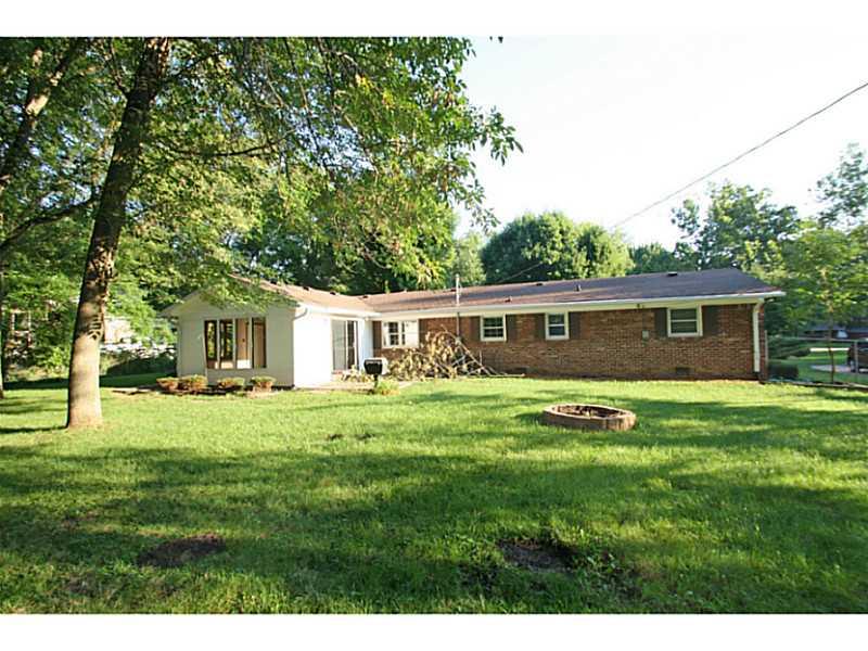 317 Bennington Road Indianapolis, IN 46227 - Photo 18 of 24 Gallery Image 18