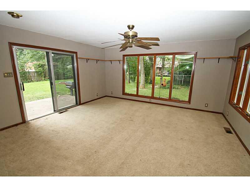317 Bennington Road Indianapolis, IN 46227 - Photo 9 of 24 Gallery Image 9