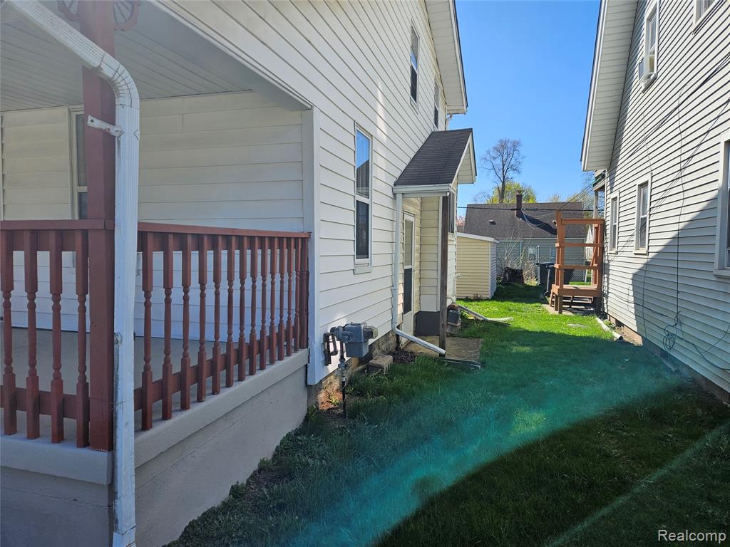 621 West Atherton Road Flint, MI 48507 - Photo 36 of 37